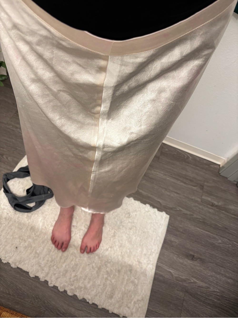 Satin Midi Skirt in Champagne